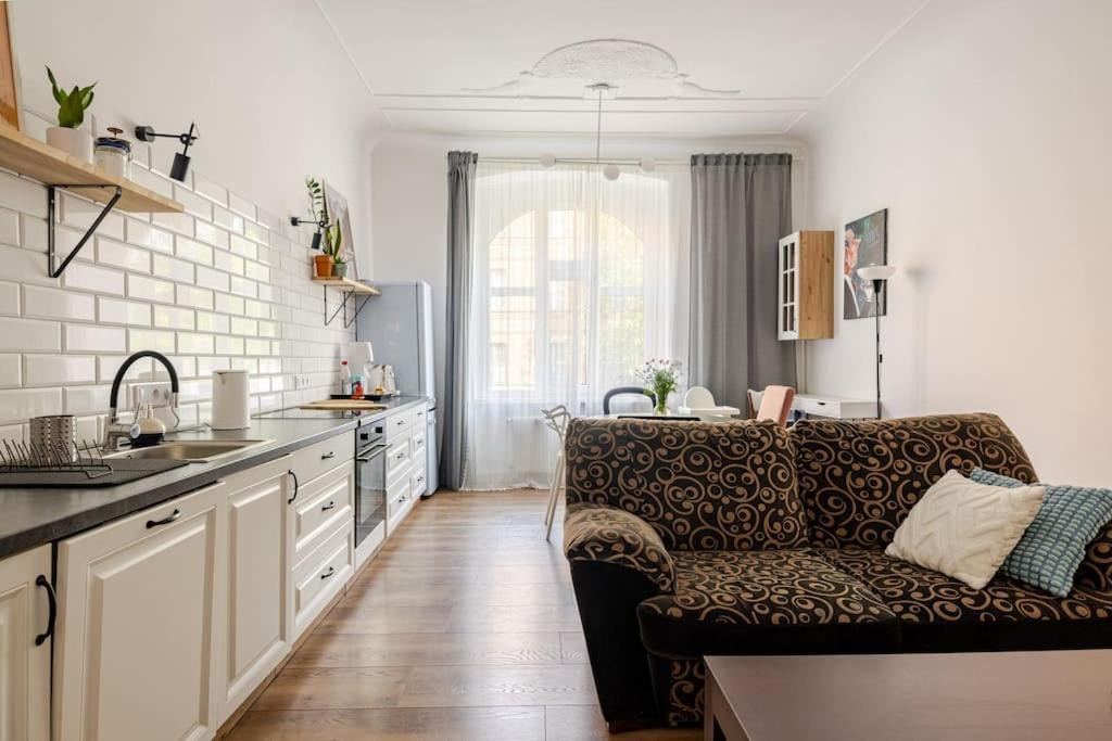 Apartament Rozeta Centrum 6Os Legnica Exterior foto